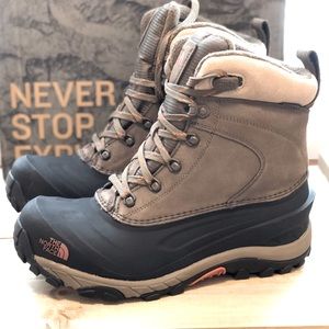 The North Face Chilkat III Boots